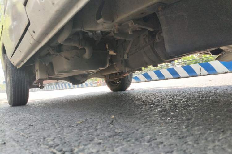 Used Wuling Zhiguang 2010 1.0L Liye Edition Chassis Front Right