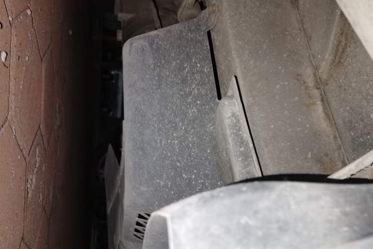 Used Wuling Zhiguang 2010 1.0L Liye Edition Chassis Front Right