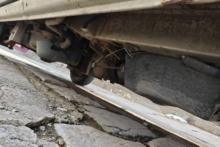 Used Wuling Zhiguang 2010 1.0L Base Version Chassis Front Right