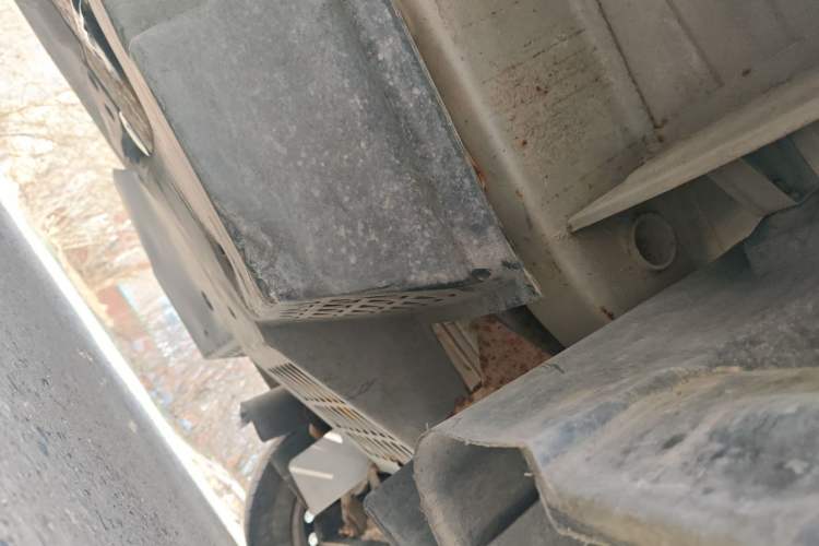 Used Wuling Zhiguang 2010 1.0L New Version Practical Edition with Short Body Chassis Front Right