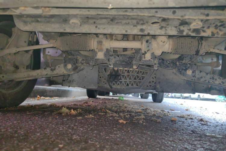 Used Wuling Zhiguang 2010 1.0L New Version Practical Short-Body L2Y Chassis Front