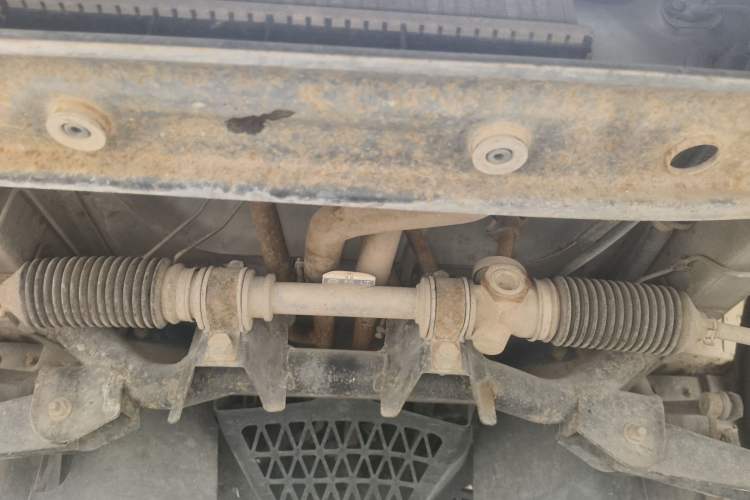 Used Wuling Zhiguang 2010 1.0L New Version Practical Short-Body L2Y Chassis Front