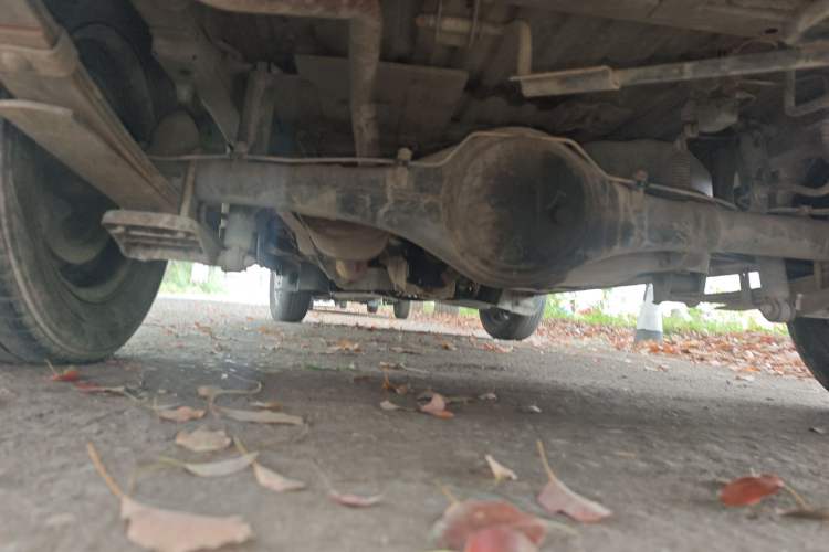 Used Wuling Zhiguang 2010 1.0L New Version Liye Style with Shorter Body Chassis Rear