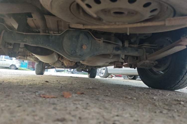 Used Wuling Zhiguang 2010 1.2L New Edition Practical Long-Body LAQ Chassis Rear