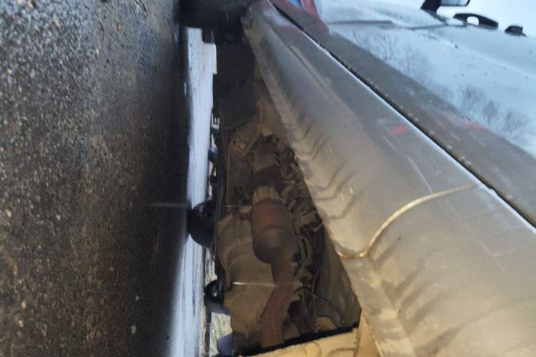 Used Wuling Zhiguang 2010 1.0L New Version Practical Short-Body L2Y Chassis Rear Left