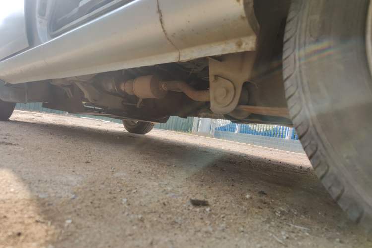 Used Wuling Zhiguang 2010 1.0L New Version Practical Short-Body L2Y Chassis Rear Left