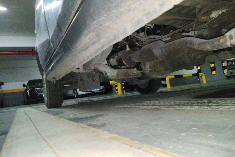 Used Wuling Zhiguang 2010 1.0L New Version Practical Edition with Short Body Chassis Rear Left