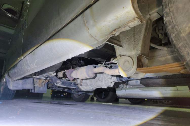 Used Wuling Zhiguang 2010 1.2L New Standard Version I Long Body LAQ Chassis Rear Left