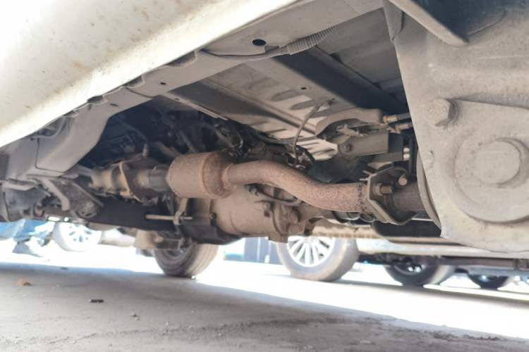 Used Wuling Zhiguang 2010 1.0L New Version Practical Short-Body L2Y Chassis Rear Left