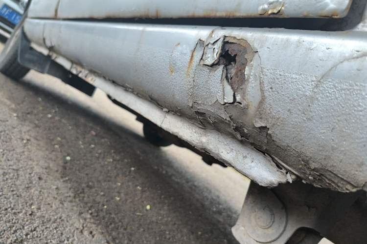 Used Wuling Zhiguang 2010 1.0L New Version Practical Short-Body L2Y Chassis Rear Left