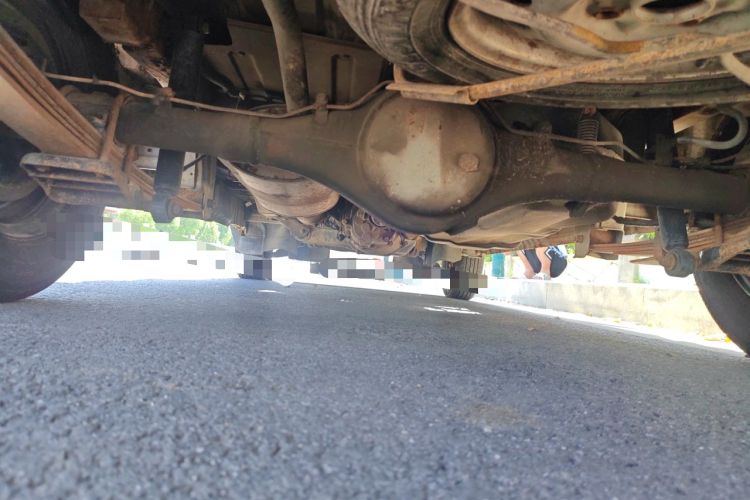 Used Wuling Zhiguang 2010 1.0L New Version Practical Short-Body L2Y Chassis Rear