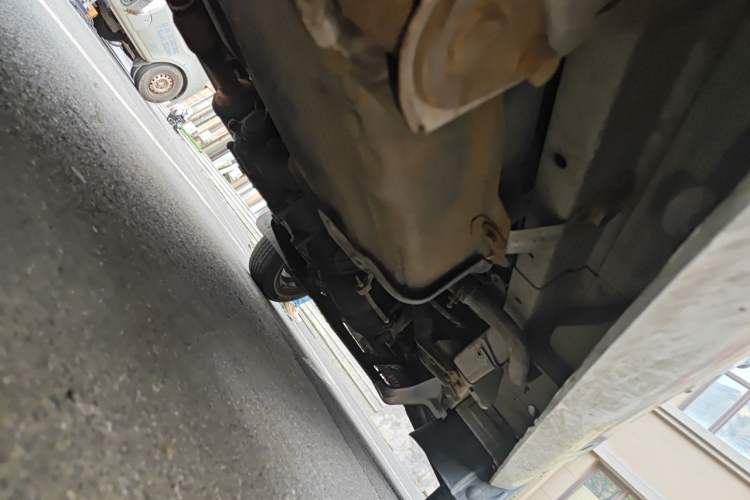 Used Wuling Zhiguang 2010 1.0L New Version Practical Edition with Short Body Chassis Rear Right