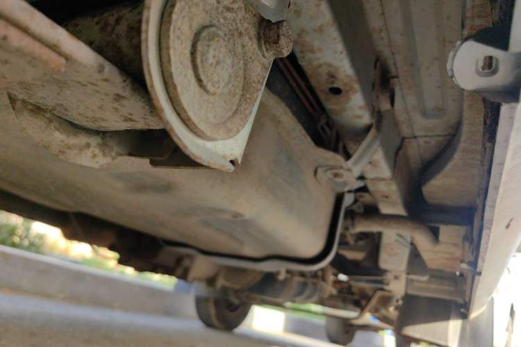 Used Wuling Zhiguang 2010 1.0L Liye Edition Chassis Rear Right