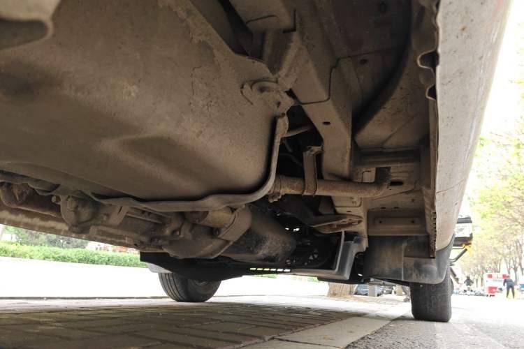 Used Wuling Zhiguang 2010 1.0L New Version Practical Short-Body L2Y Chassis Rear Right
