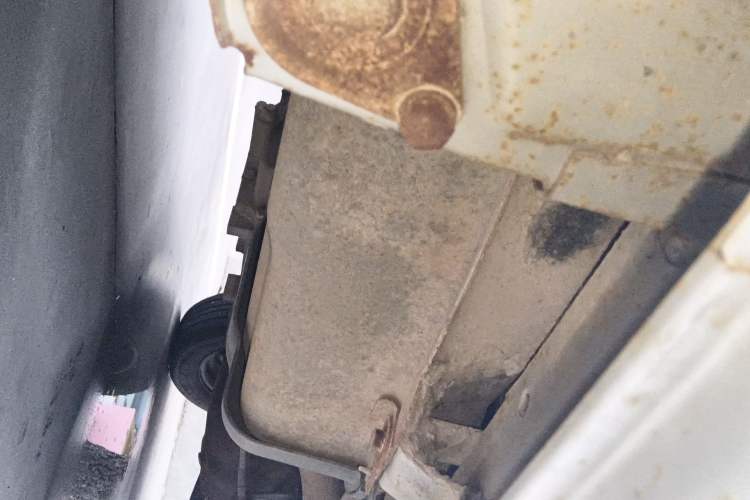 Used Wuling Zhiguang 2010 1.0L Liye Edition Chassis Rear Right