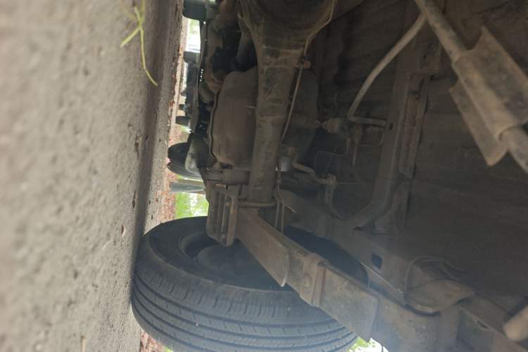 Used Wuling Zhiguang 2010 1.0L New Version Liye Style with Shorter Body Chassis Rear Right