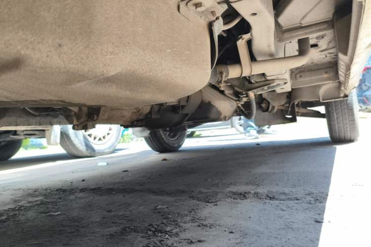 Used Wuling Zhiguang 2010 1.0L New Version Practical Short-Body L2Y Chassis Rear Right