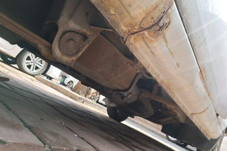 Used Wuling Zhiguang 2010 1.0L New Version Practical Short-Body L2Y Chassis Rear Right