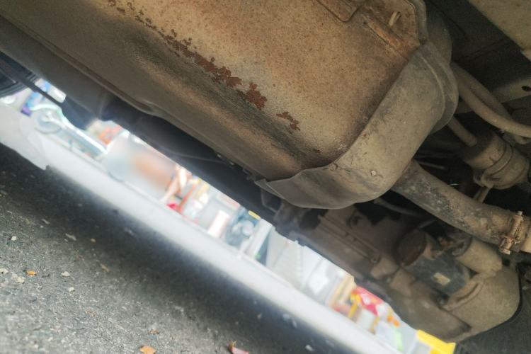 Used Wuling Zhiguang 2010 1.0L New Version Practical Short-Body L2Y Chassis Rear Right