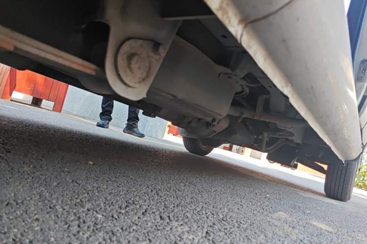 Used Wuling Zhiguang 2010 1.0L New Version Practical Short-Body L2Y Chassis Rear Right