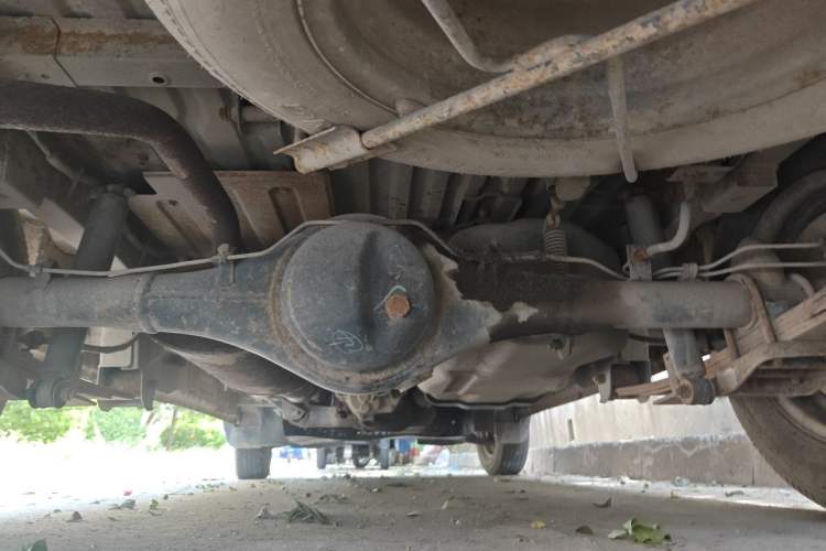 Used Wuling Zhiguang 2010 1.0L New Version Practical Short-Body L2Y Chassis Rear