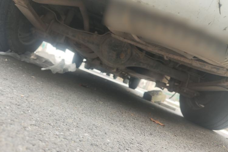 Used Wuling Zhiguang 2010 1.0L New Version Practical Short-Body L2Y Chassis Rear