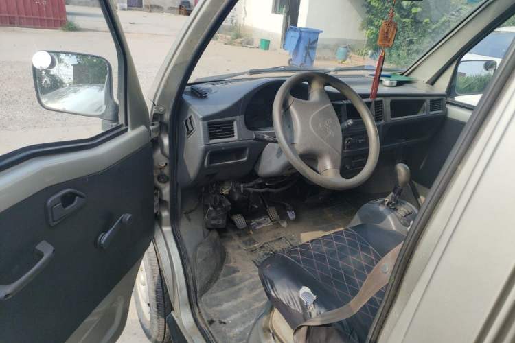 Used Wuling Zhiguang 2010 1.0L Base Version Driver Seat