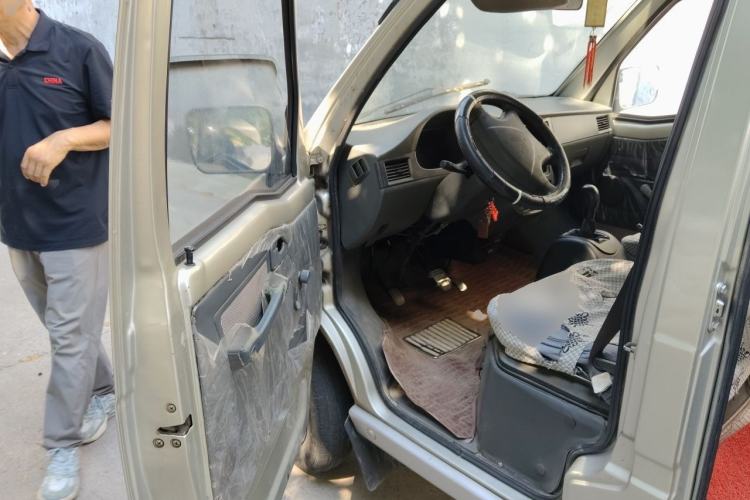 Used Wuling Zhiguang 2010 1.0L Base Version Driver Seat