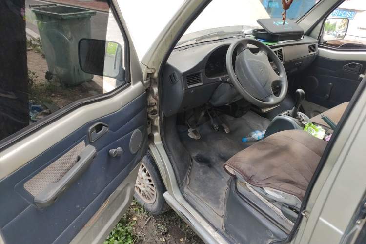 Used Wuling Zhiguang 2010 1.0L Base Version Driver Seat