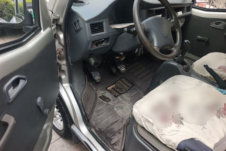 Used Wuling Zhiguang 2010 1.0L Base Version Driver Seat