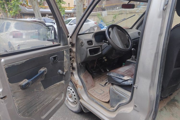 Used Wuling Zhiguang 2010 1.0L New Version Lyeyi Style with Extended Body Driver Seat