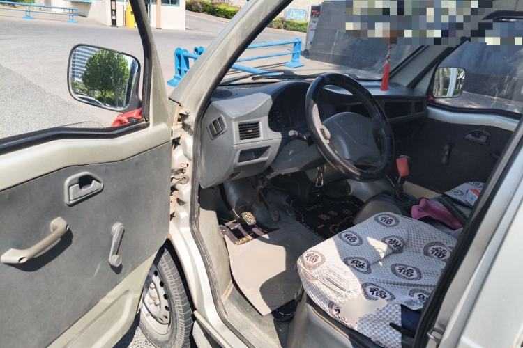 Used Wuling Zhiguang 2010 1.0L Liye Edition Driver Seat