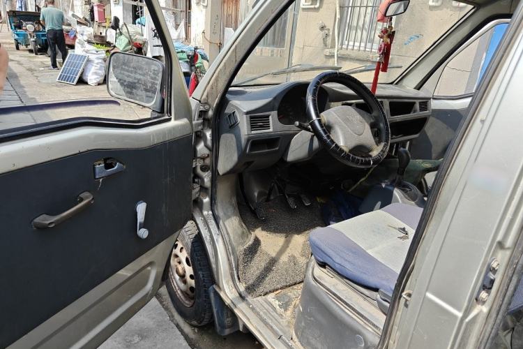 Used Wuling Zhiguang 2010 1.0L Base Version Driver Seat