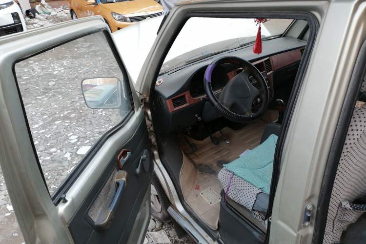 Used Wuling Zhiguang 2010 1.0L Extended Version Basic Model Driver Seat