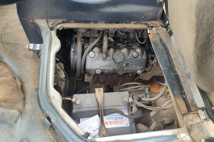 Used Wuling Zhiguang 2010 1.0L Liye Edition Engine Bay Left