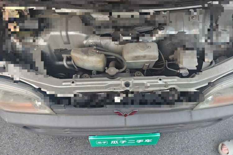 Used Wuling Zhiguang 2010 1.0L Liye Edition Engine Bay