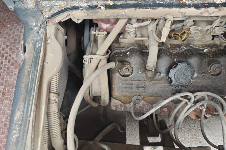Used Wuling Zhiguang 2010 1.0L Liye Edition Engine Bay Right