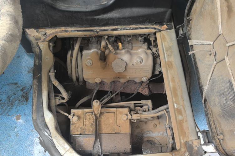 Used Wuling Zhiguang 2010 1.0L Base Version Engine Bay