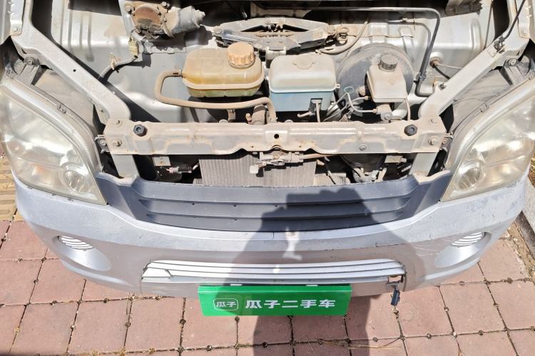 Used Wuling Zhiguang 2010 1.0L New Version Practical Short-Body L2Y Engine Bay