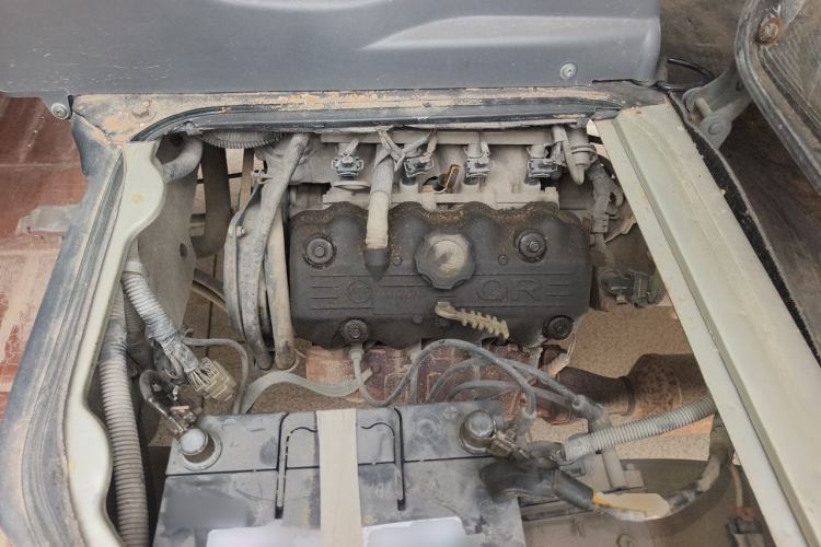 Used Wuling Zhiguang 2010 1.0L Base Version Engine Bay