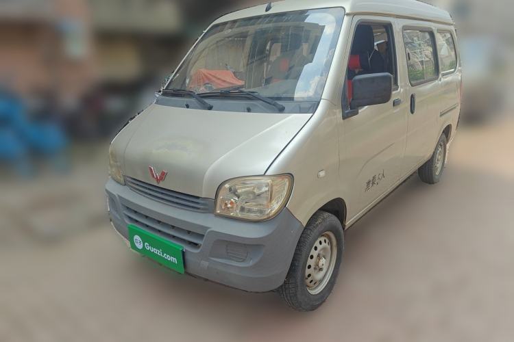 Gebrauchter Wuling Zhiguang 2010 1.0L New Version Practical Edition with Short Body Guazi used car, China used car export, Used car for sale, Used  cars, Cheapest cars for sale