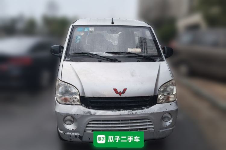 Used Wuling Zhiguang 2010 1.0L New Version Practical Short-Body L2Y Front