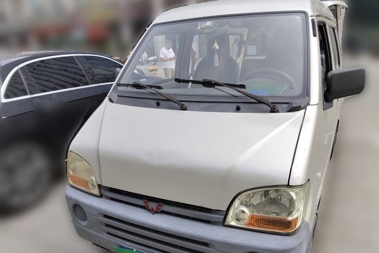 Used Wuling Zhiguang 2010 1.0L New Version Liye Style with Shorter Body Front