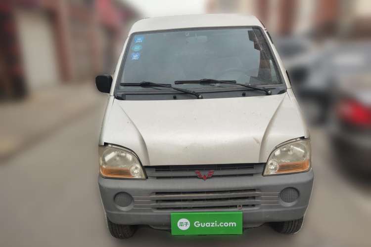 Used Wuling Zhiguang 2010 1.0L Liye Edition Front