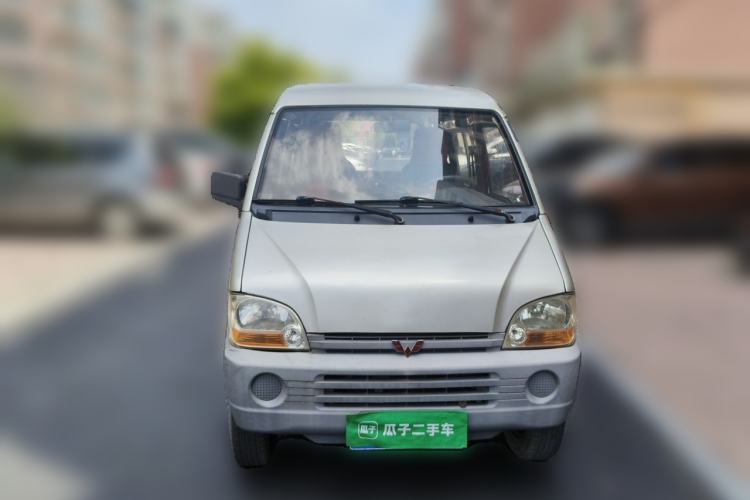 Used Wuling Zhiguang 2010 1.0L Liye Edition Front