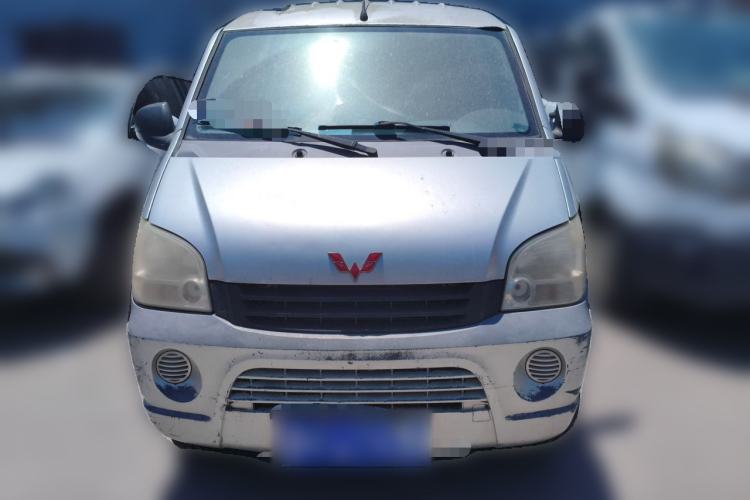 Used Wuling Zhiguang 2010 1.0L New Version Practical Short-Body L2Y Front