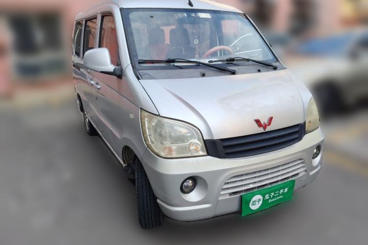Used Wuling Zhiguang 2010 1.1L New Standard Version I Long Body LXA Front Right 45 Deg