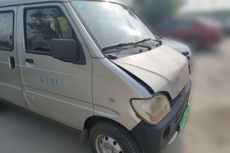Used Wuling Zhiguang 2010 1.0L Base Version Front Right 45 Deg
