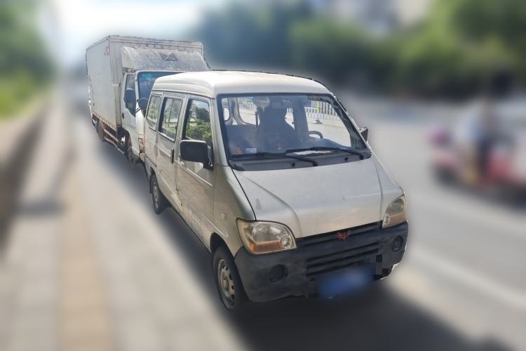 Used Wuling Zhiguang 2010 1.0L Liye Edition Front Right 45 Deg