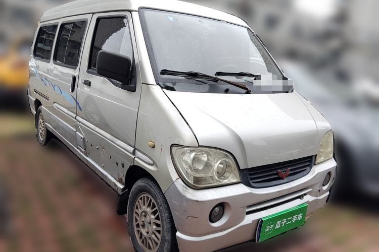Used Wuling Zhiguang 2010 1.2L New Edition Practical Long-Body LAQ Front Right 45 Deg